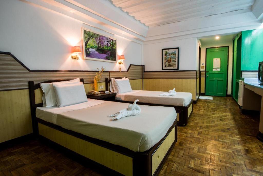 Family Country Hotel And Convention Centre General Santos City Kültér fotó