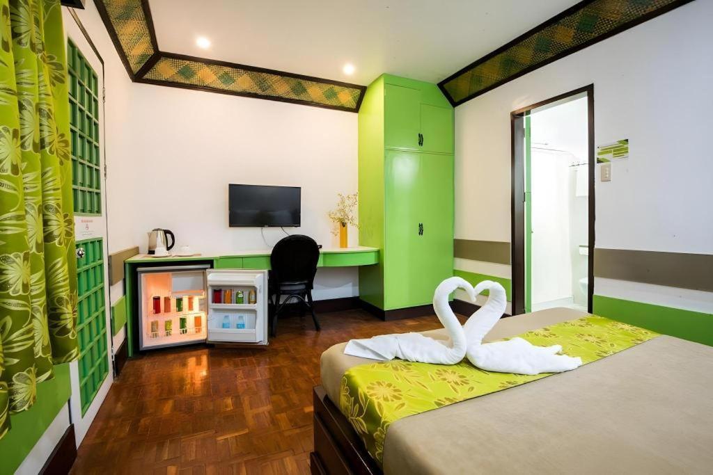 Family Country Hotel And Convention Centre General Santos City Kültér fotó